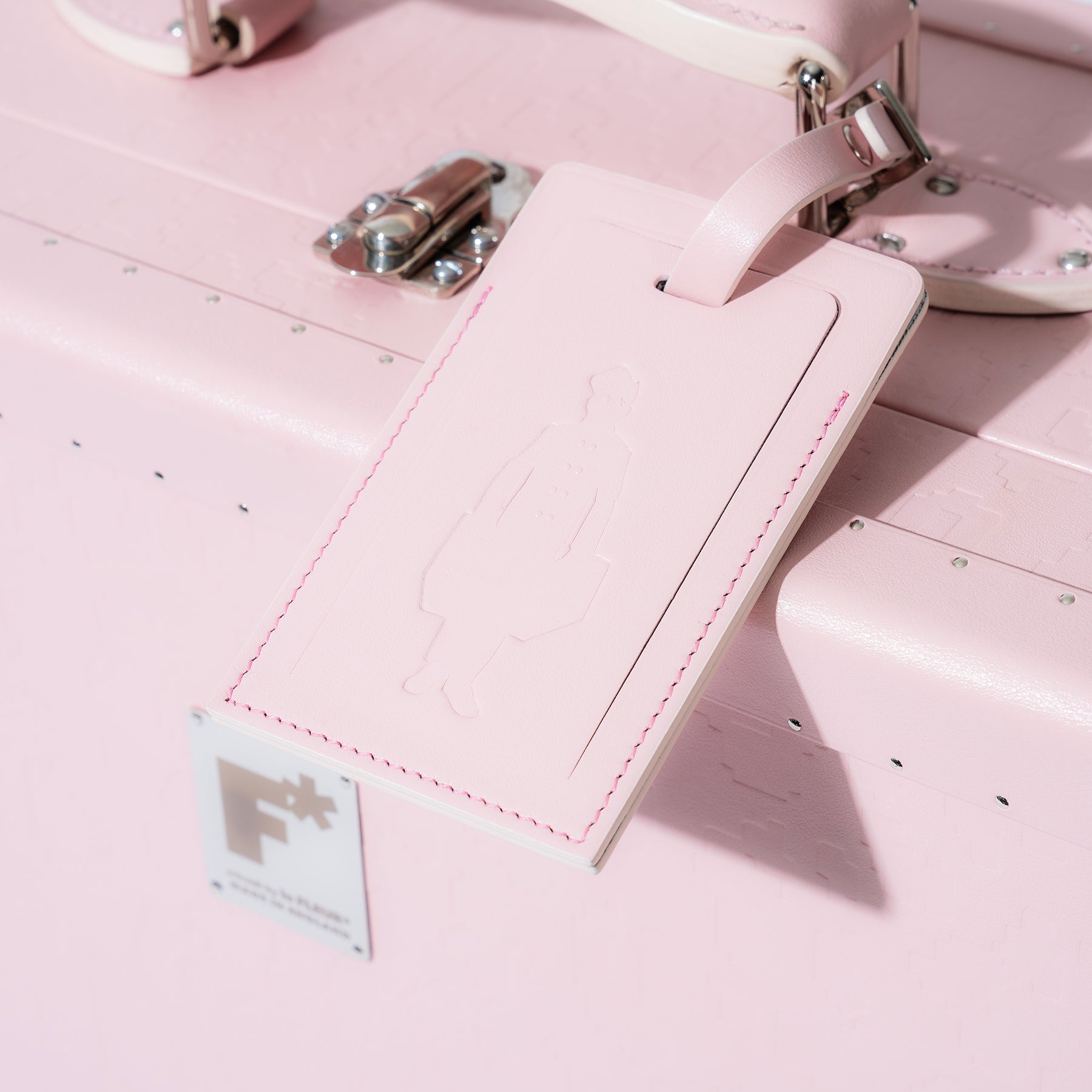 Bespoke Trunk Pink