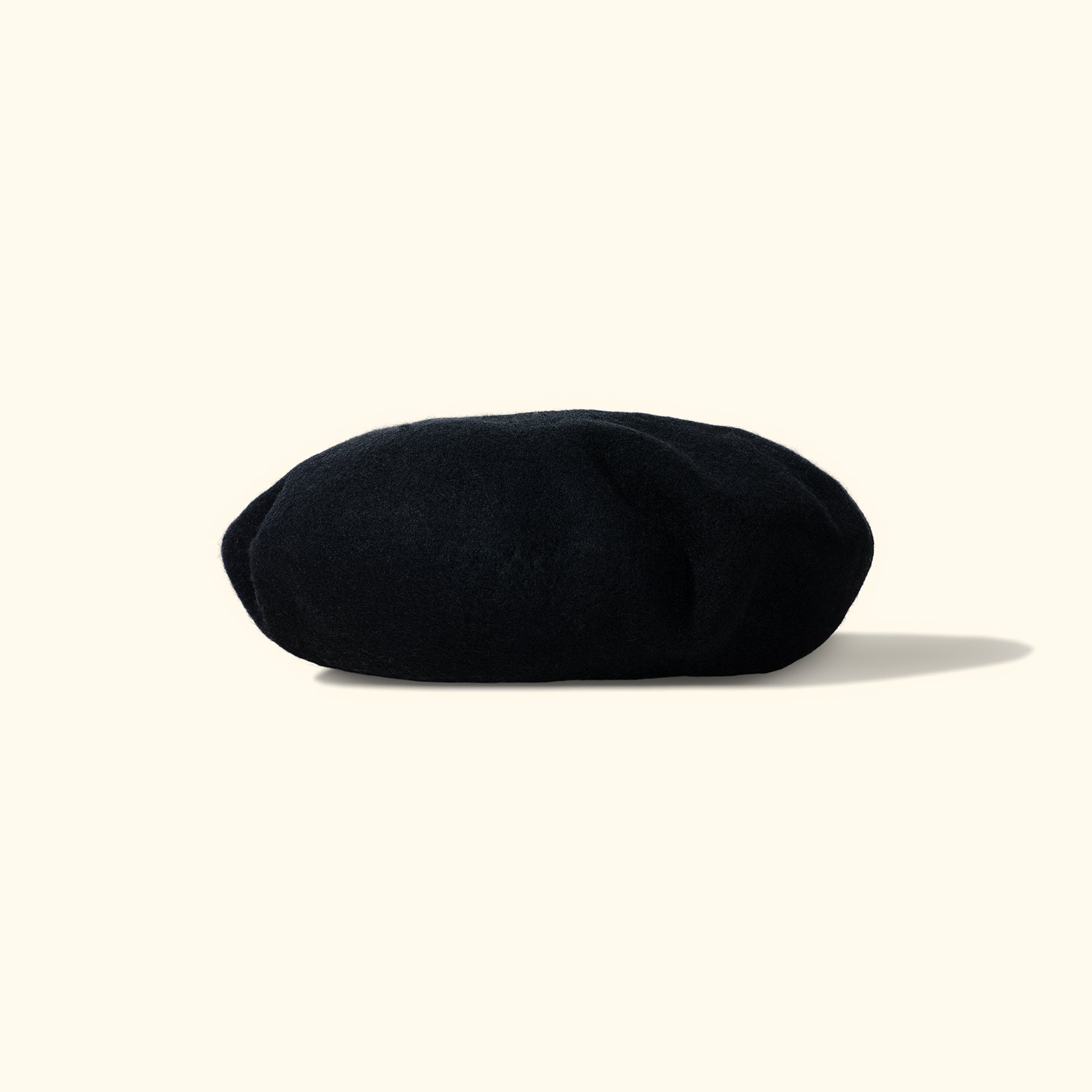 Cursive Beret Black