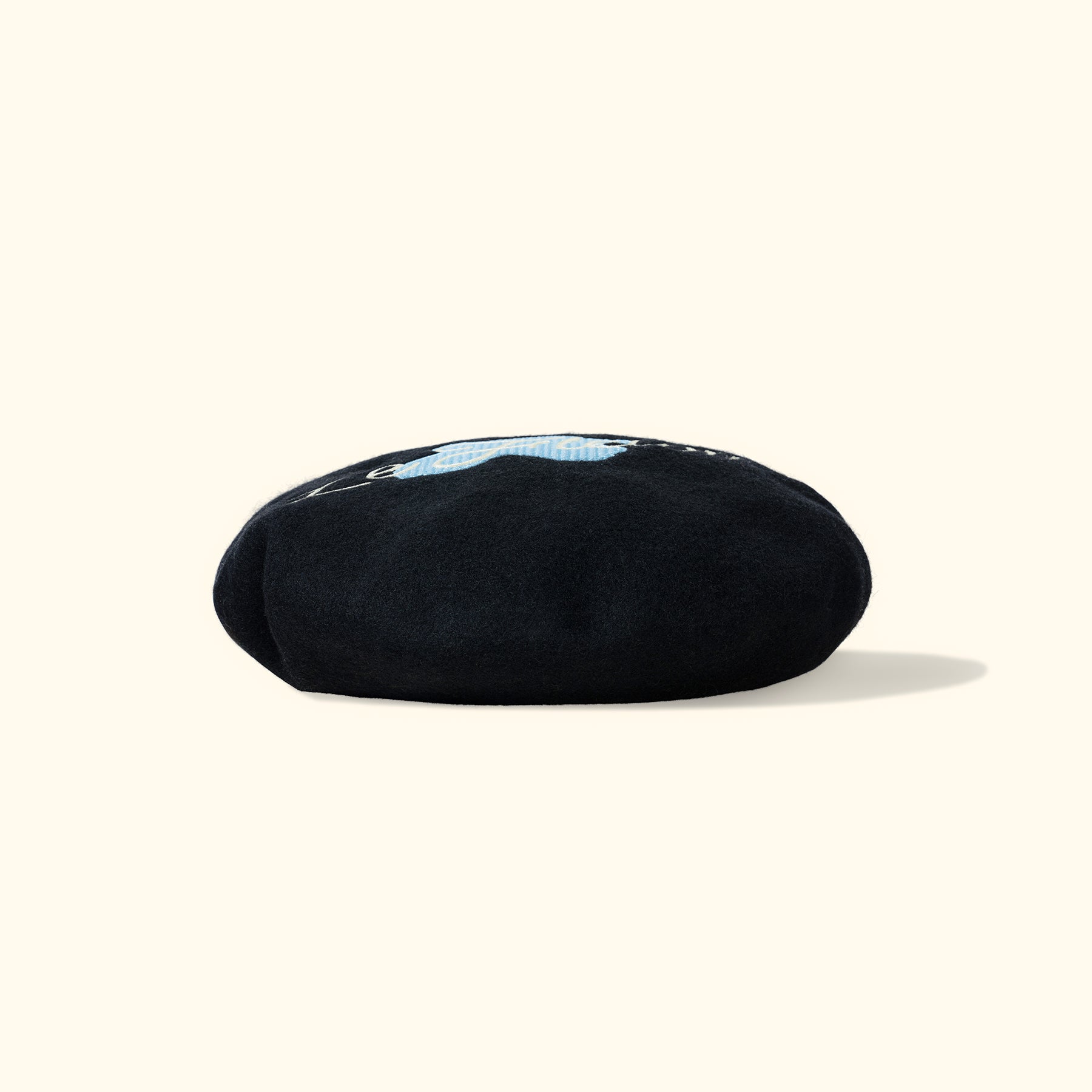 Cursive Beret Black