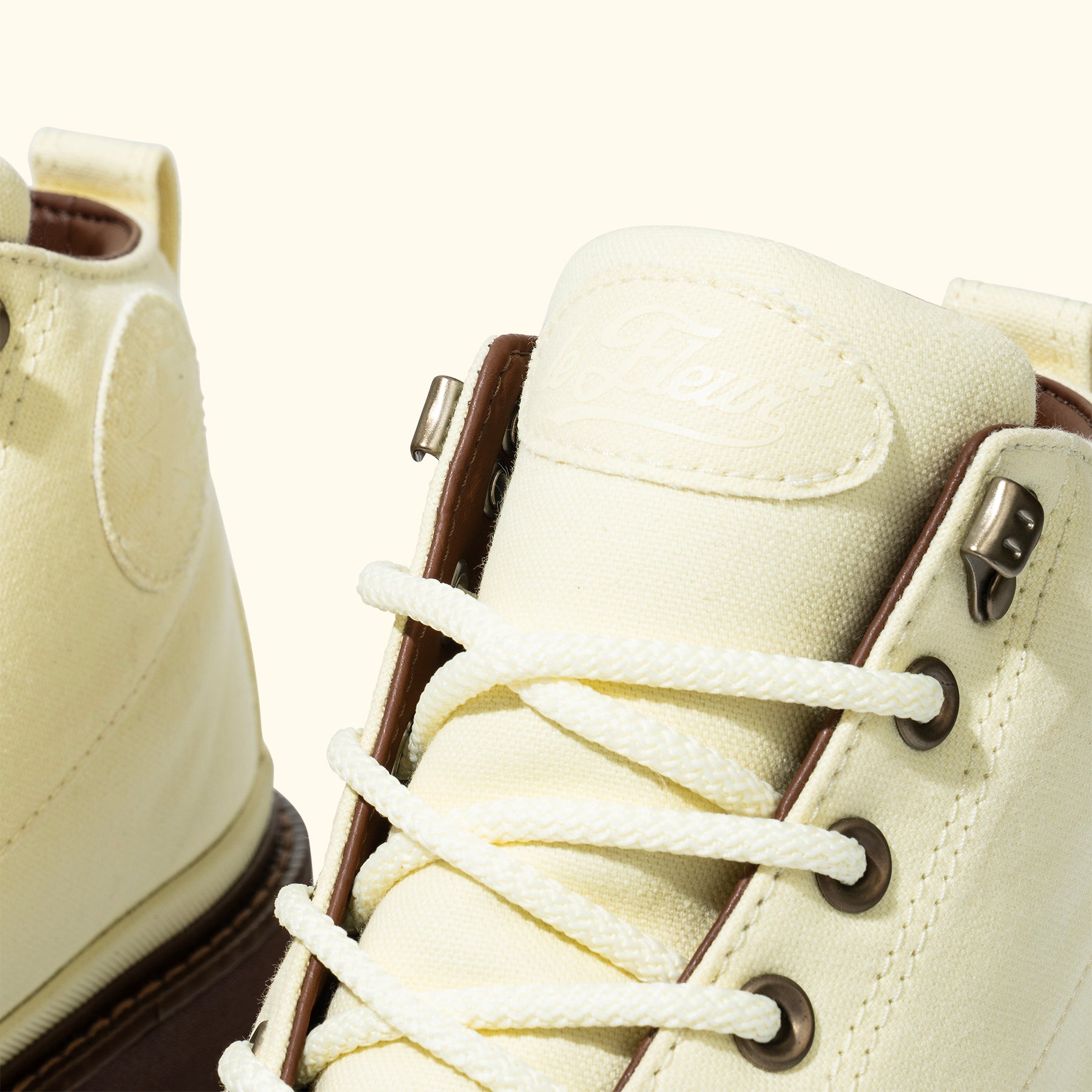 1908 Bronco Boot Pear