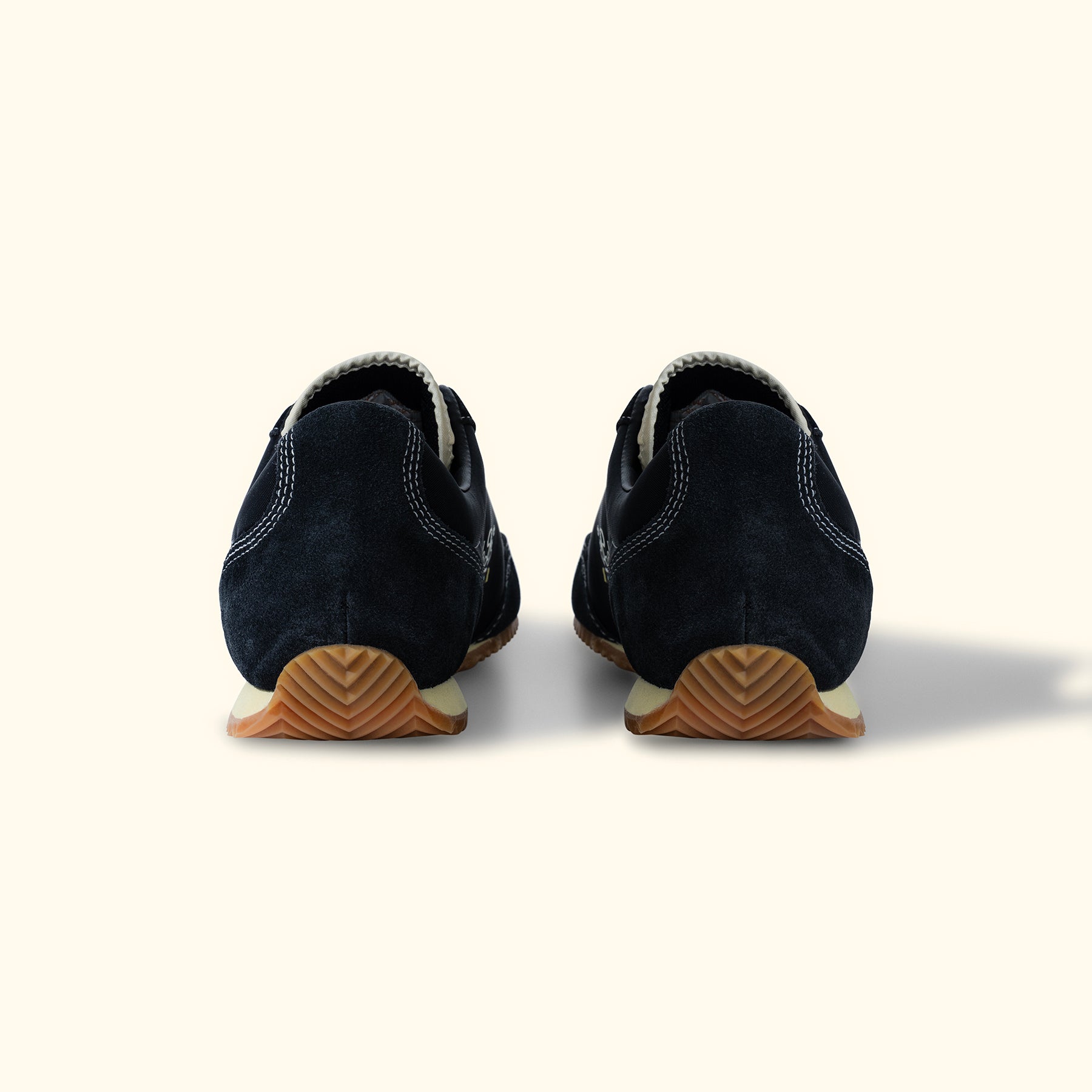 1908 Jogger Black