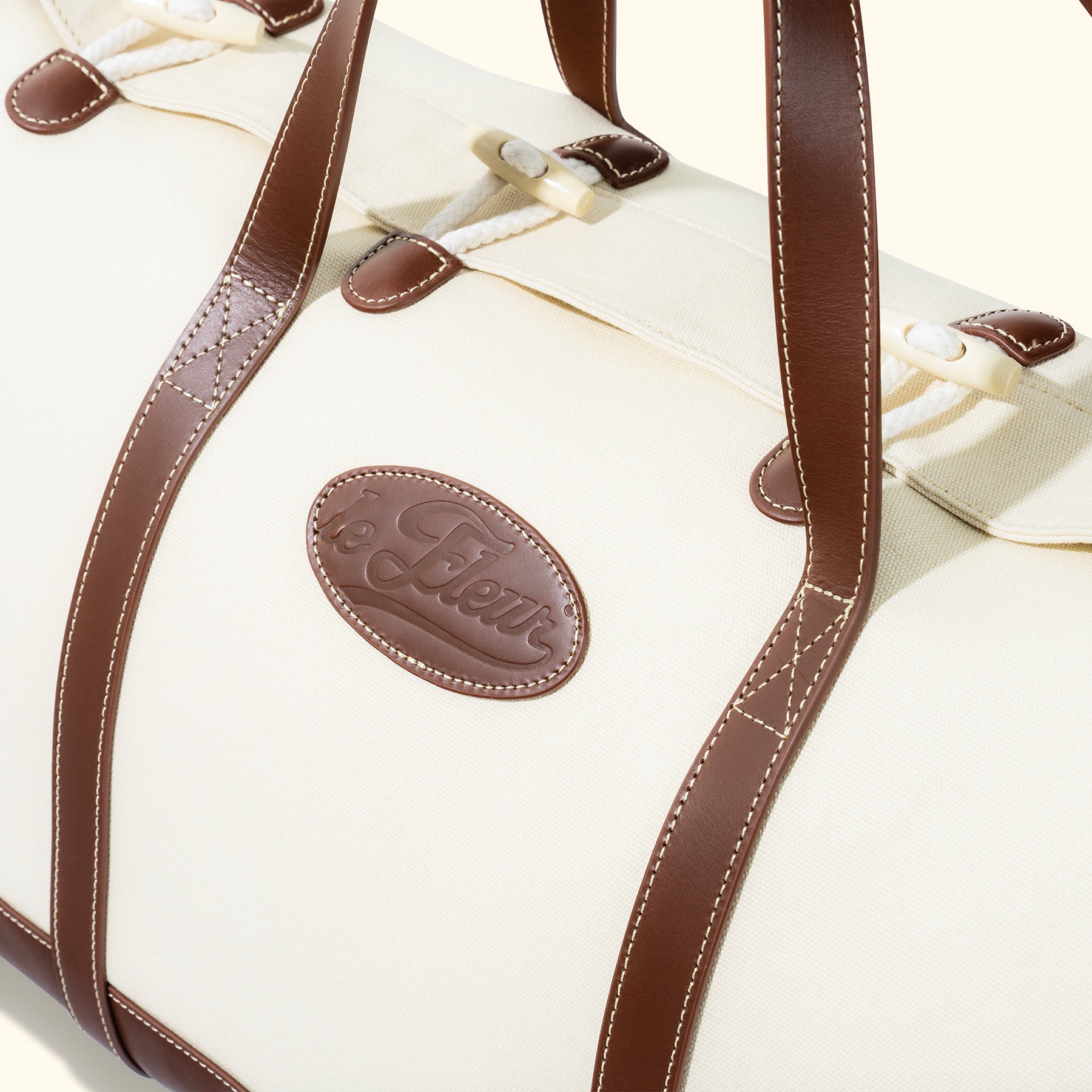 Toggle Duffle Bag Cream — image 2 of 4