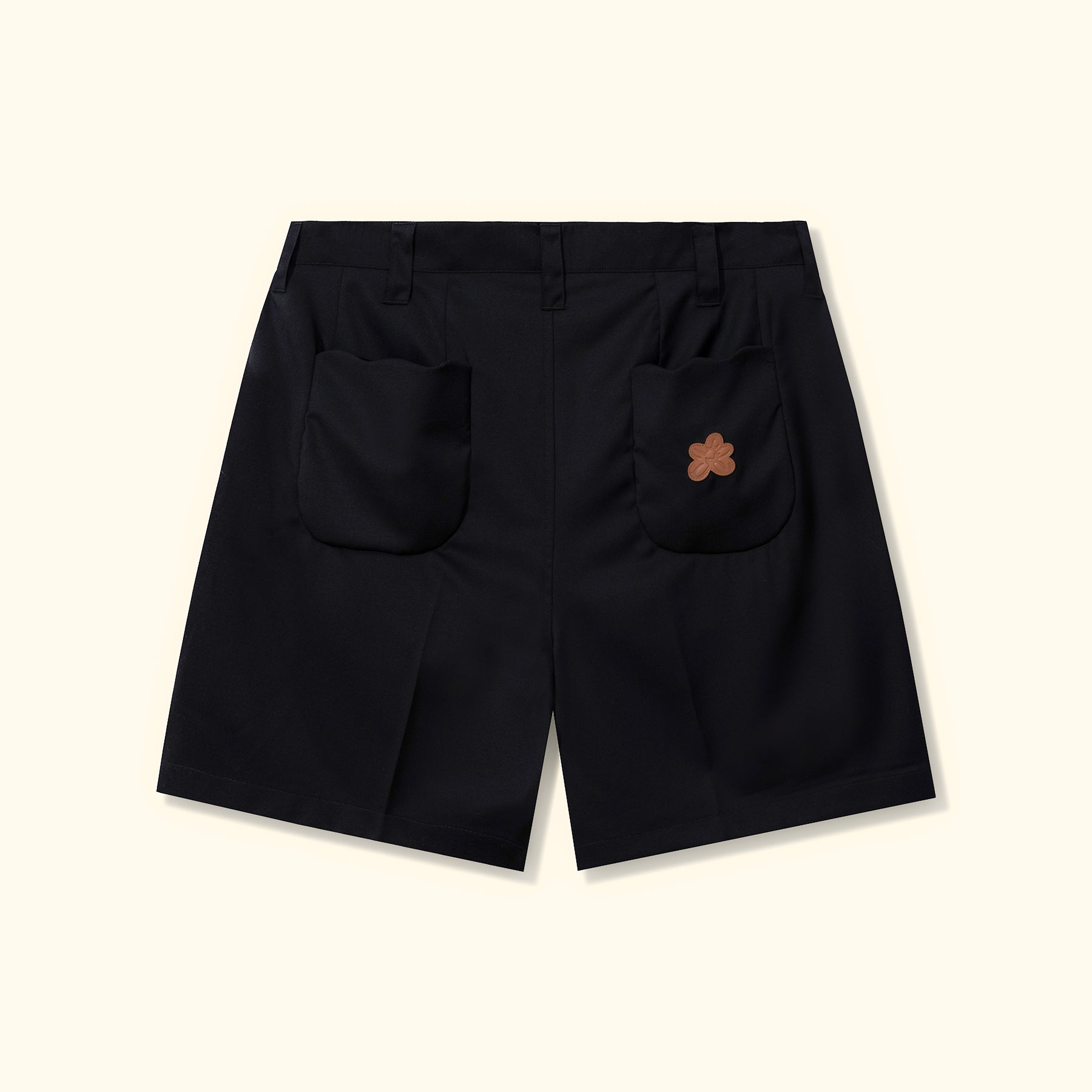 Double Pleated Shorts Black